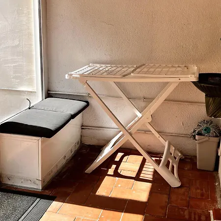 Espacioso Con Patio Interior Σαμπαντέλ