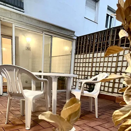 Espacioso Con Patio Interior Апартаменты Сабадель