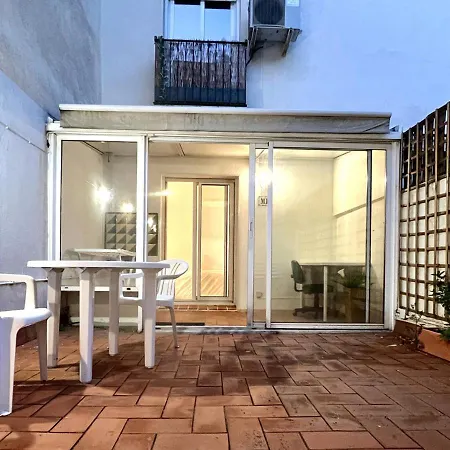 Апартаменты Espacioso Con Patio Interior *