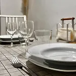 Espacioso Con Patio Interior *
